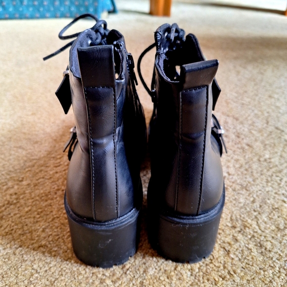 Black Buckle Boots - Picture 5 of 8